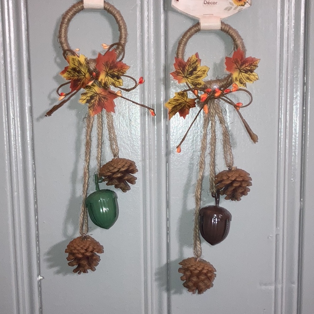 NWT- YOU PICK- 🍁 Door Knob Hangers w/ Pinecones & Acorn Bells (Brown or Green)